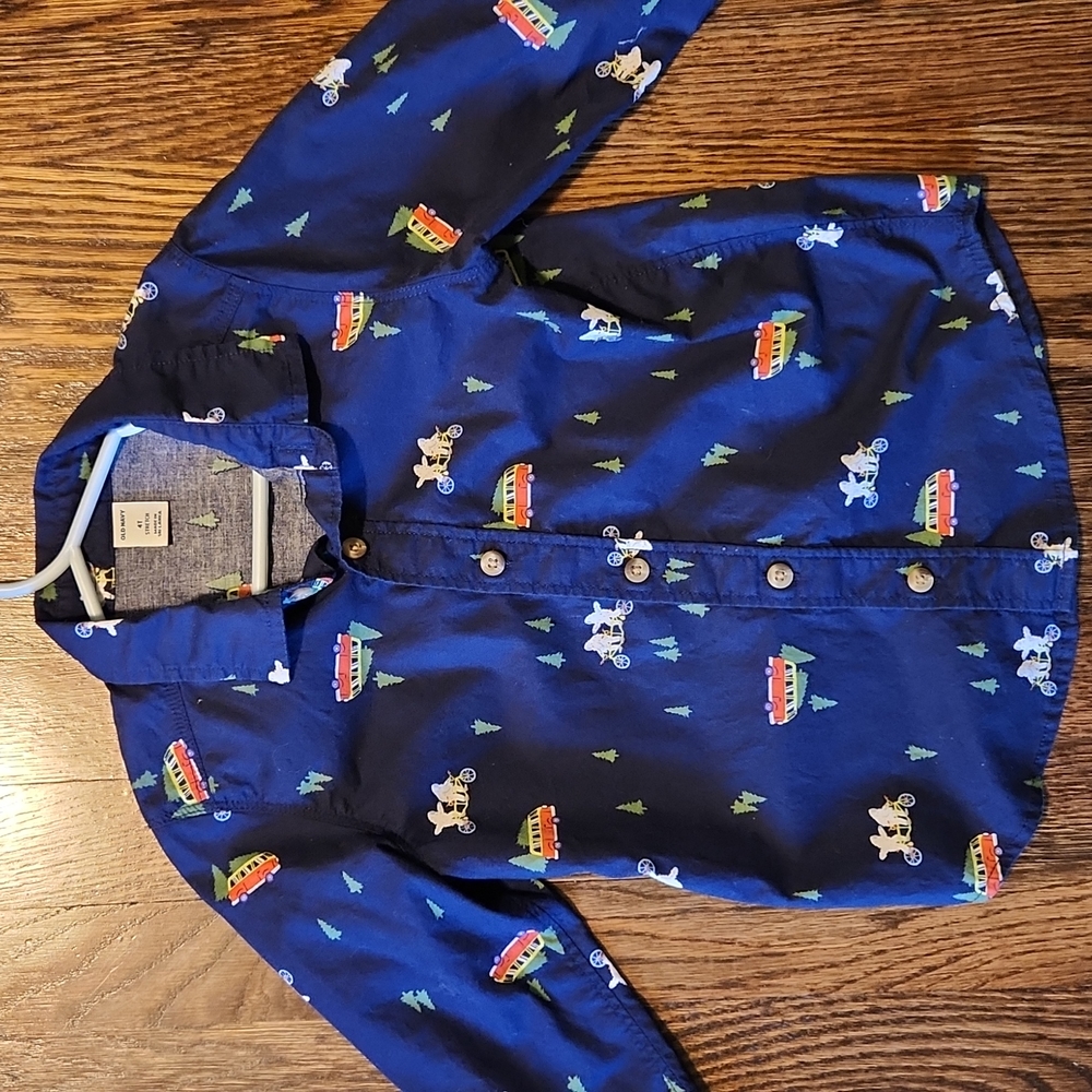 Old Navy 4T holiday button down shirt